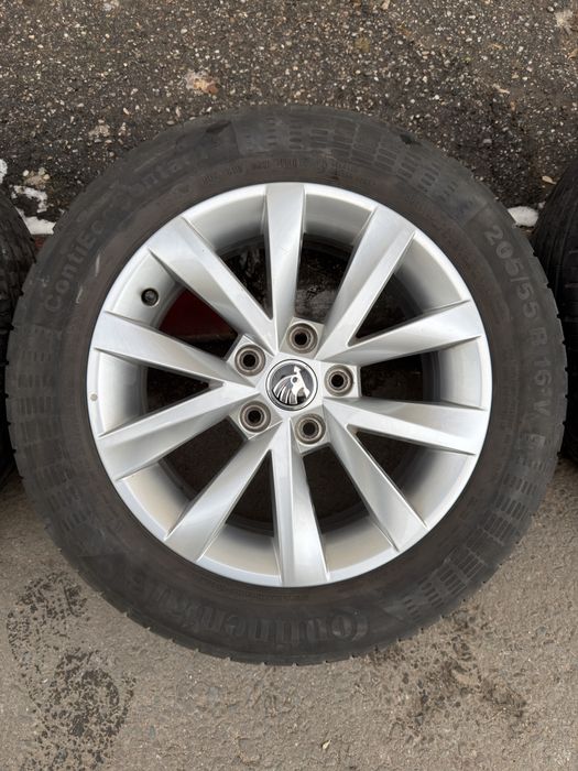 Jante aliaj 16 + Anvelope Continental vara 205/55/16 - Originale Skoda