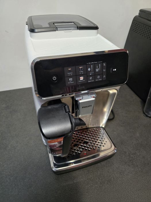 Expresor Philips 2300 LatteGo Garantie 22 luni