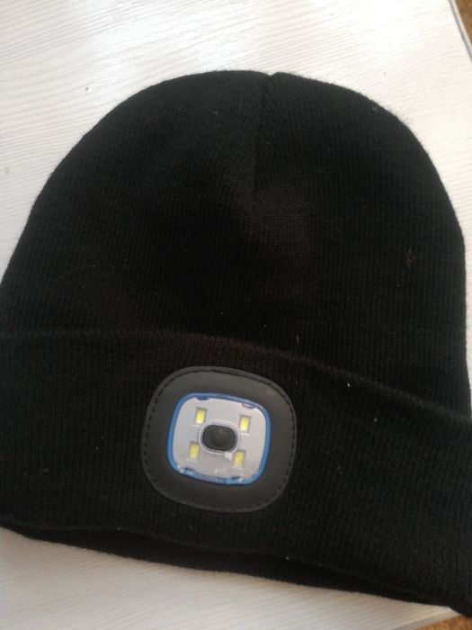 Шапка с фонариком