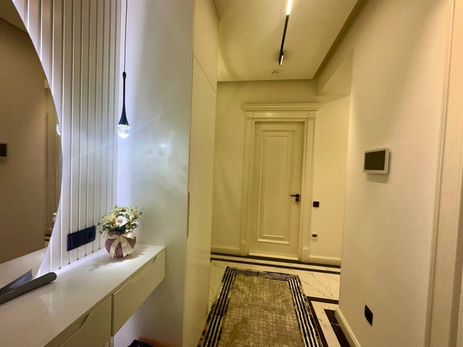 Жк НРЖ Ойбек! Стильная 2х комнатная квартира в самом центре! Срочно!