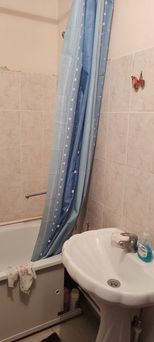 Продам 1 комнатную аэропорт 35А