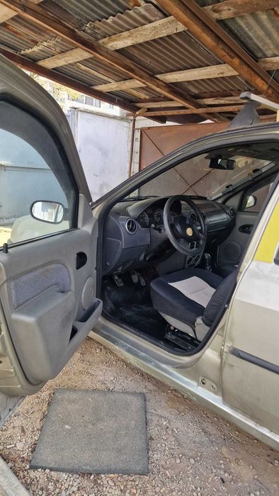 Dacia Logan 1.6 benzină
