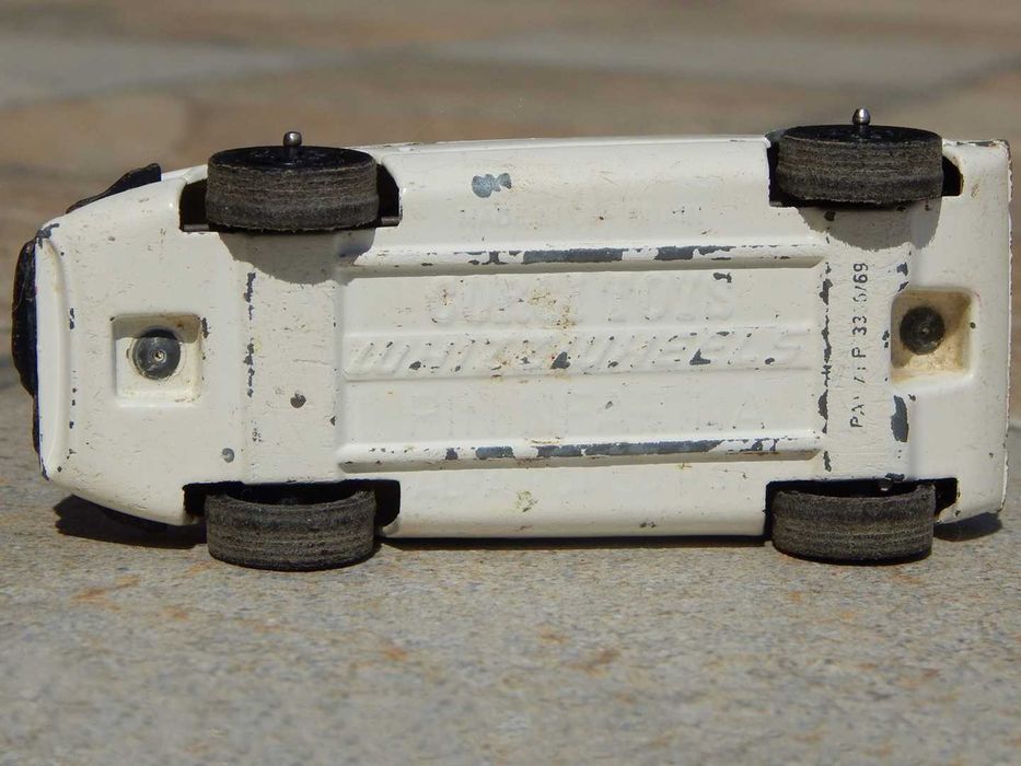 Macheta Alfa Romeo P33 Pininfarina Corgi Marea Britanie 1:43 veche