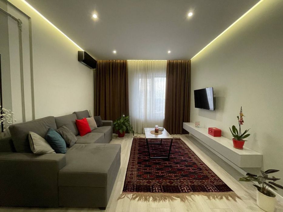 ЖК Лабзак • 2/9/10 • 50м2 • ориентир Сазанчик