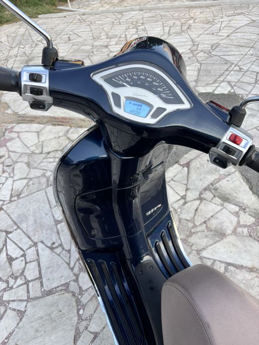 Vespa piaggio 125