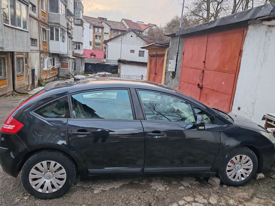 Vând Citroen C4 2008