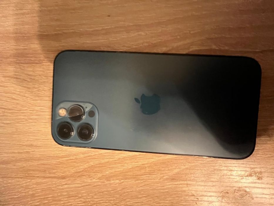 Продам iPhone 12 pro