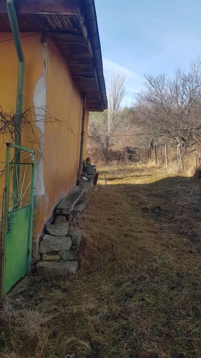 Продава се Къща в с. Горна Брестница, Област Кюстендил - 80 кв.м за 370 €/кв.м - Снимка #1