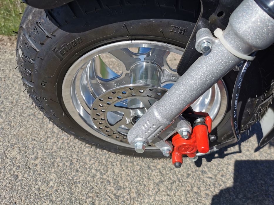 Vând scuter electric g7