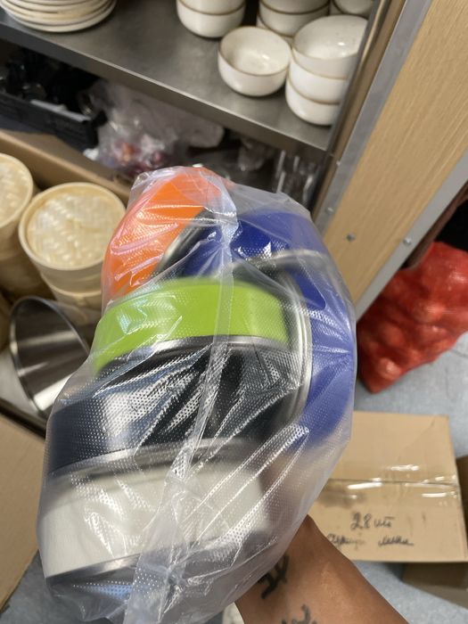 Продам посуду, вывеску для кафе