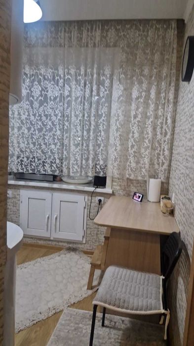 2 комн квартира  район 2 , 5 школы