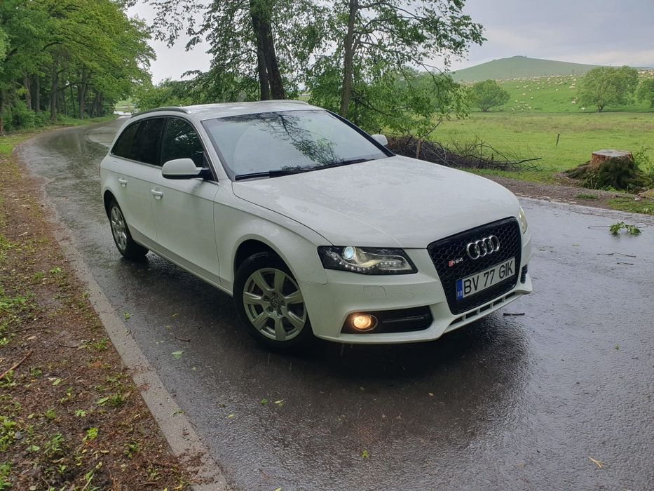 Audi a4 b8  2.0 tdi 2010