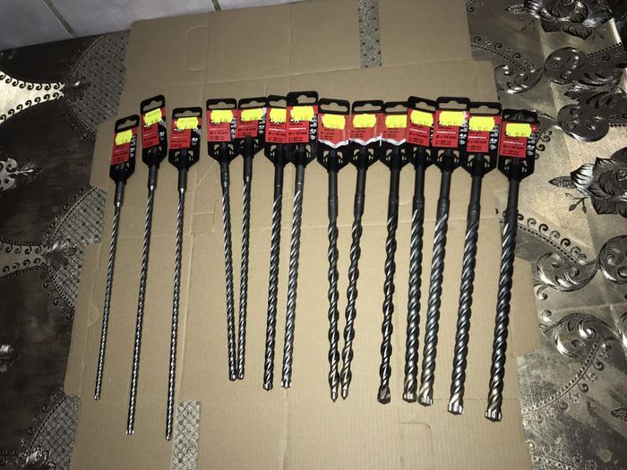 Burghie Milwaukee MX4 cu 4 Pastile Vidia Italy Diverse Marimi