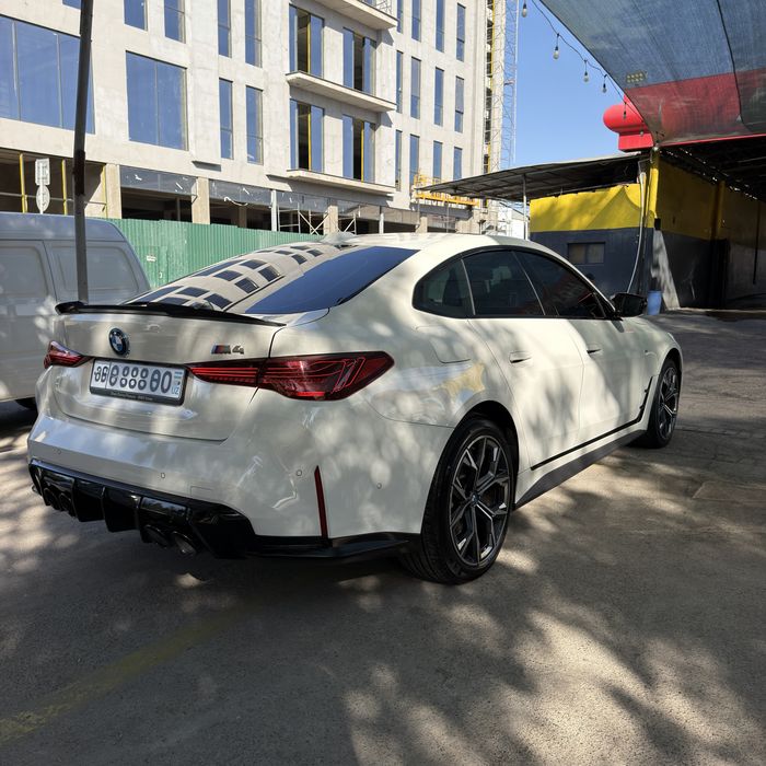 Bmw i4 40L M пакет рестайлинг M4