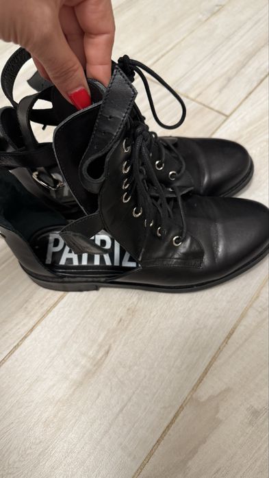 Обувки Patrizia Pepe