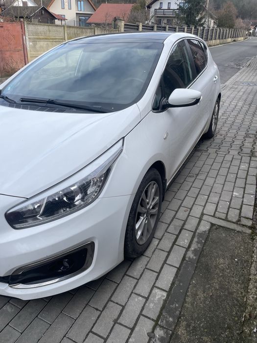kia ceed anul.  2016 De vanzare