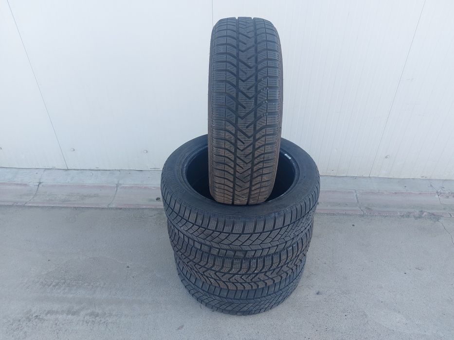 125 lei bucata! 4 anvelope M+S 195 55 17 Pirelli/Continental