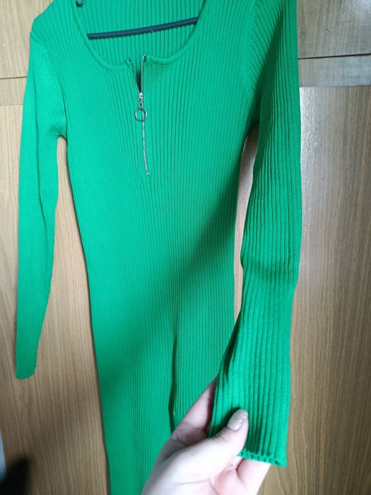 Продам женскую одежду