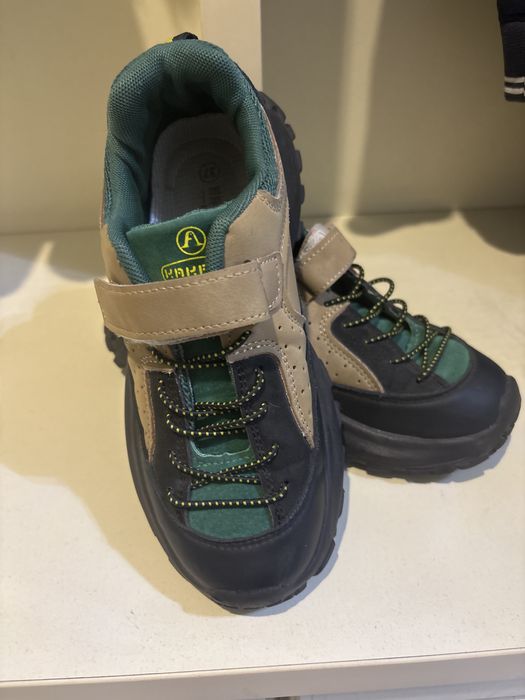 Кроссовки для мальчика