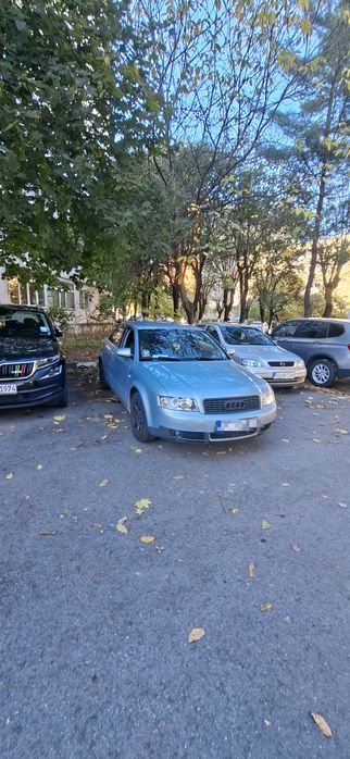 Audi A4 Limuzina