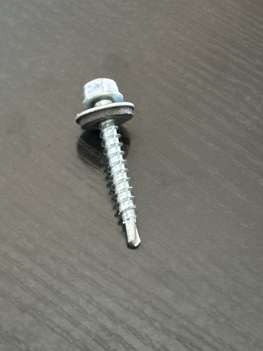 Продам саморезы производство Тайвань