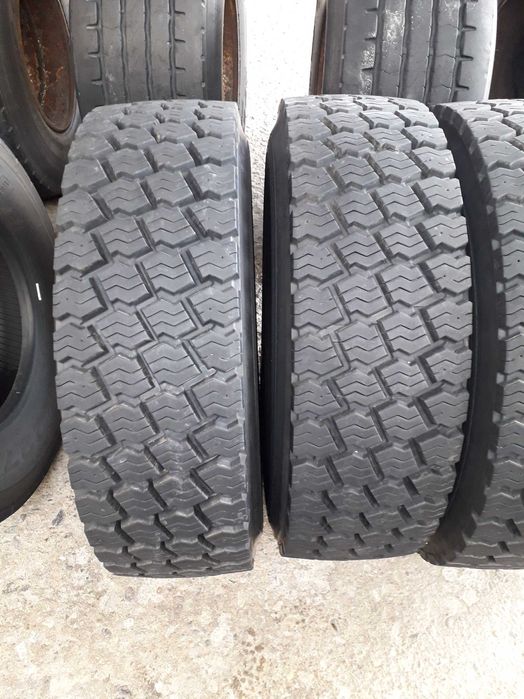 4 тежкотоварни гуми Нов-Регенерат R19.5 305/70 148/145M M+S Germany