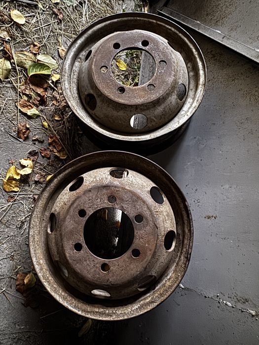 Продам диски от газели R16