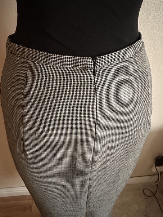 Fusta midi S talie inalta