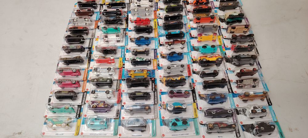 Hottwells se vinde doar împreună 300 buc