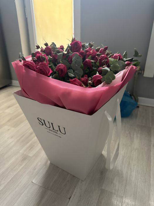 Букет большой роз