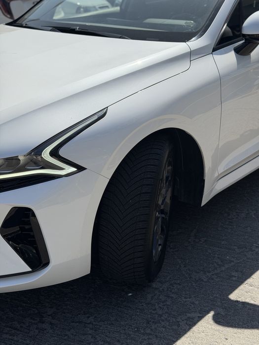 Kia K5 full 1.5 Turbina 2025 yil tozza