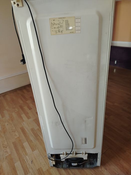 Холодильник Samsung