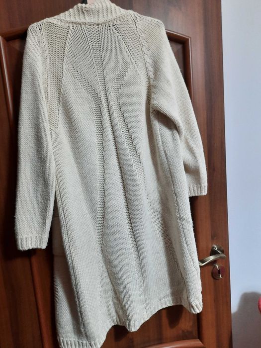 Vand 2 cardigane dama