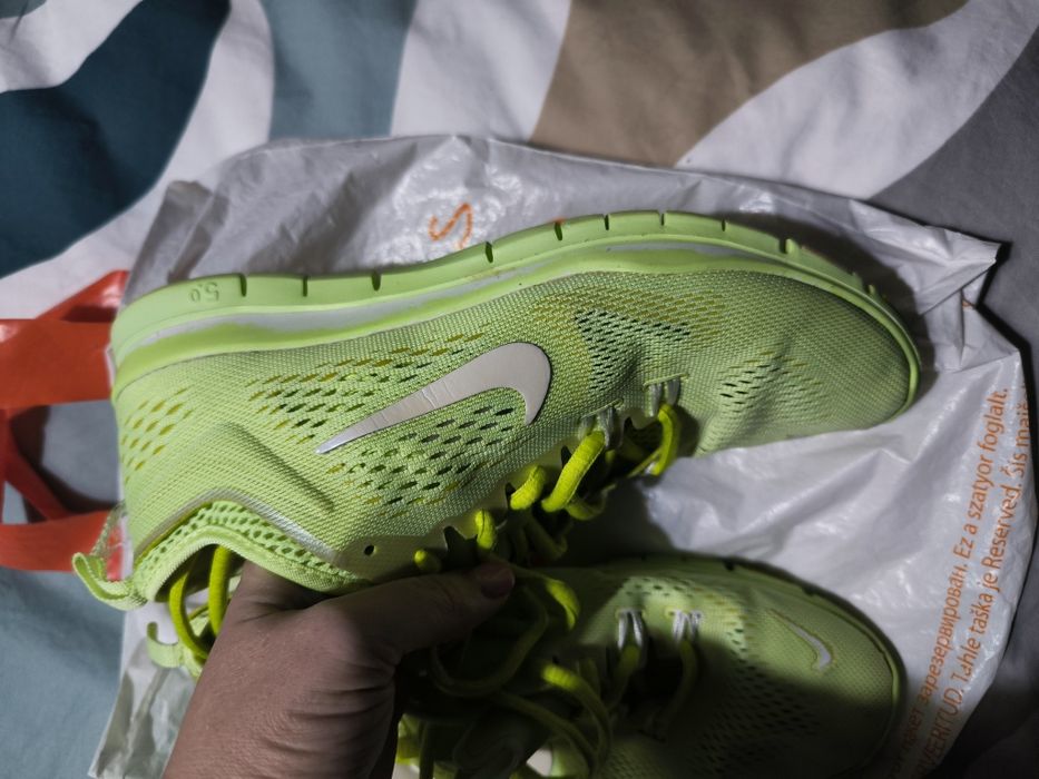 Nike free run маратонки