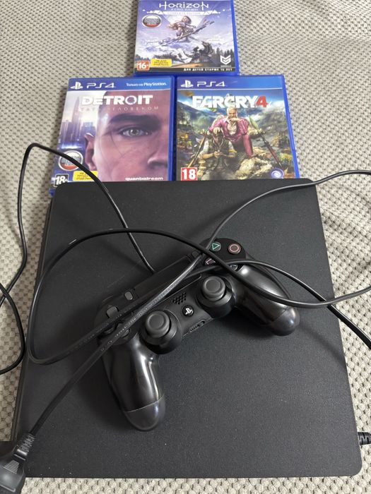 Playstation 4 с играми