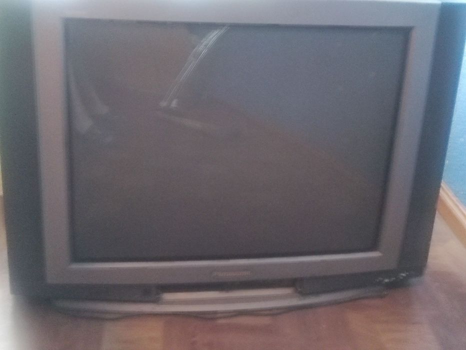 Телевизор Панасоник б/у рабочий