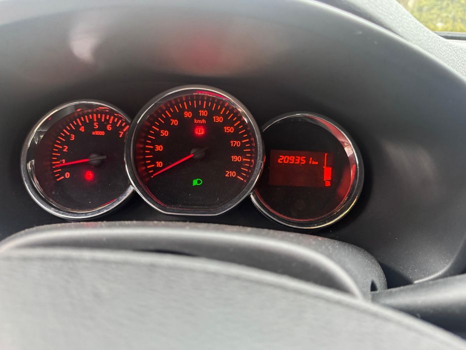 Dacia Sandero 1.5 dci 90cp 2013