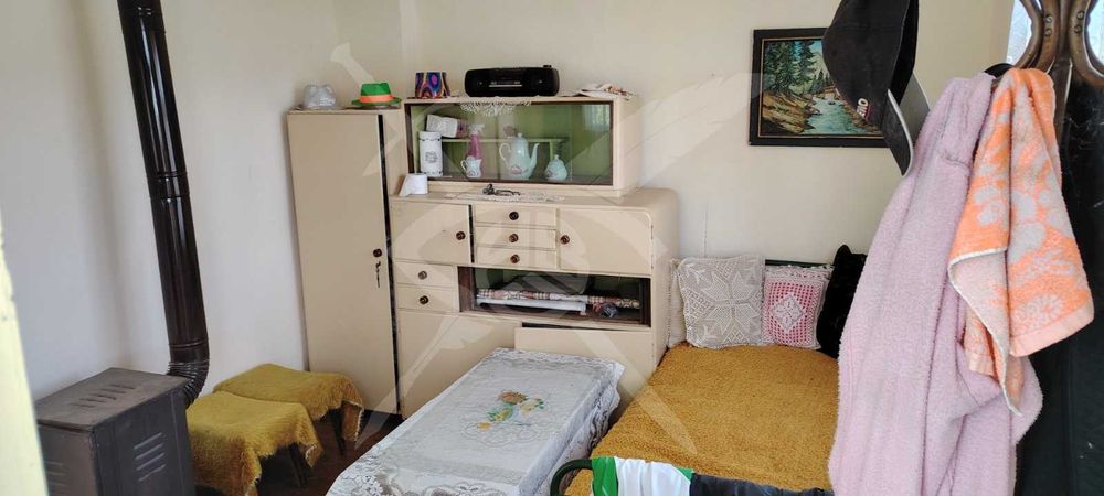 Къща в с. Завет 83455