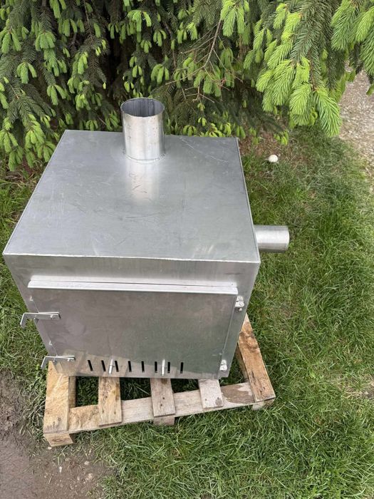 Sobă pentru ciubăr exterior/interior