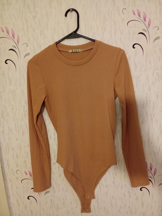 Продам кофту-боди