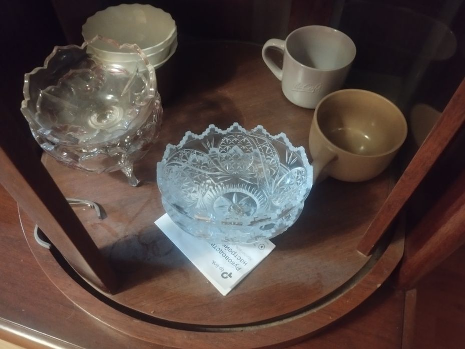 Продаются стаканы бокалы вазы