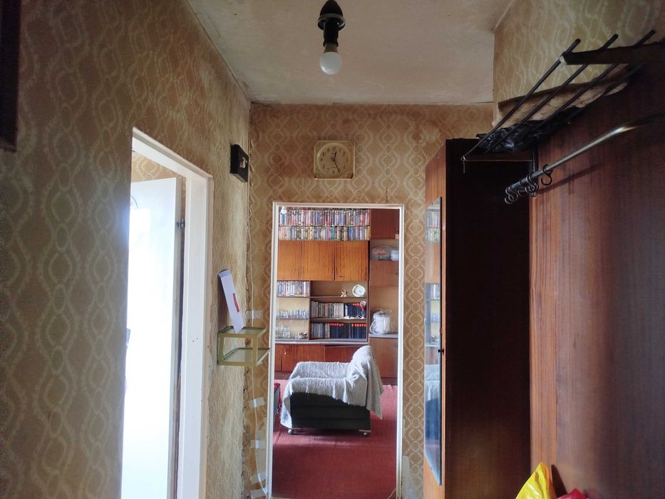 Тристаен апартамент