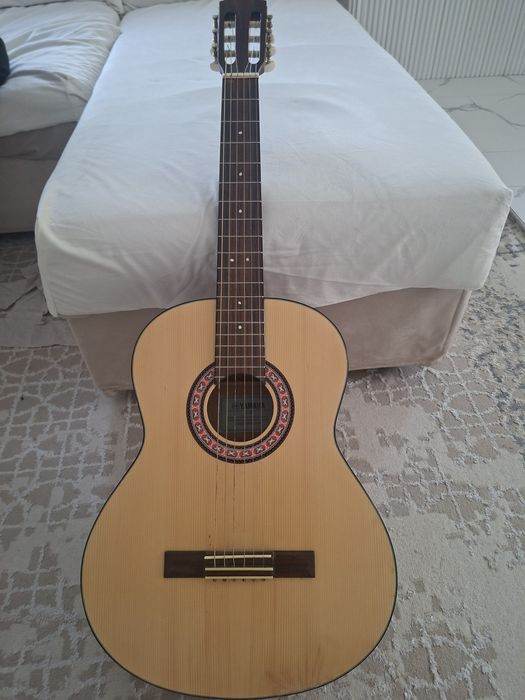 Гитара YAMAHA С70