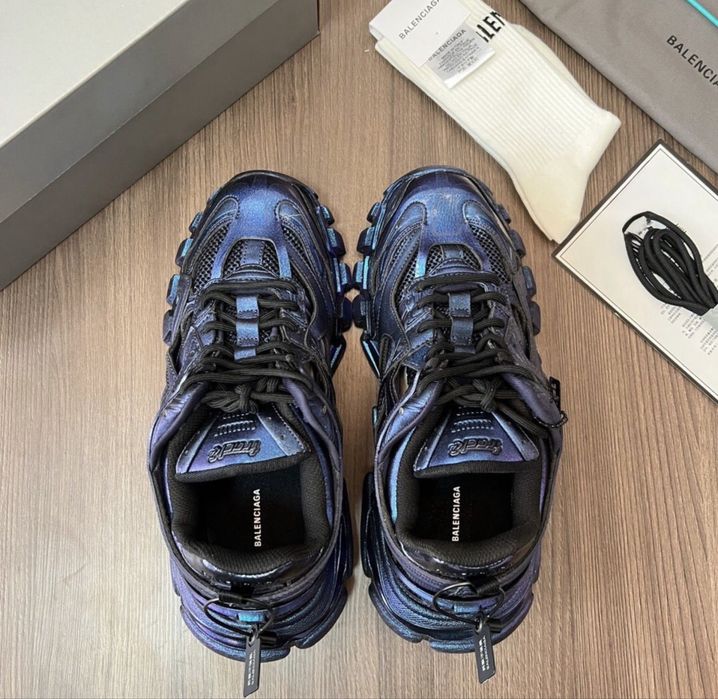 Balenciaga Track 2 металик 42 номер