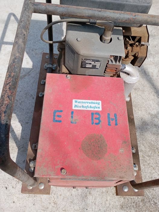 Generator curent model vechi profesional