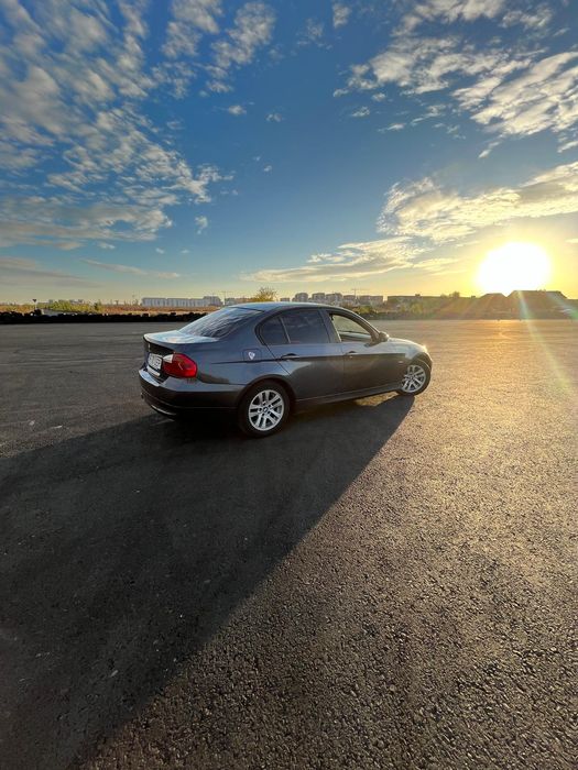 BMW 3 Series 2007 — imagine 10
