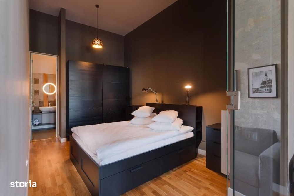 Apartament 100 mp finisaje lux, parcare, cladire deosebita - Centru — fotografia 3