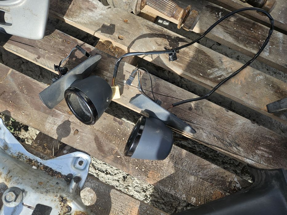 Ceasuri auxiliare ora si temperatura smart forfour