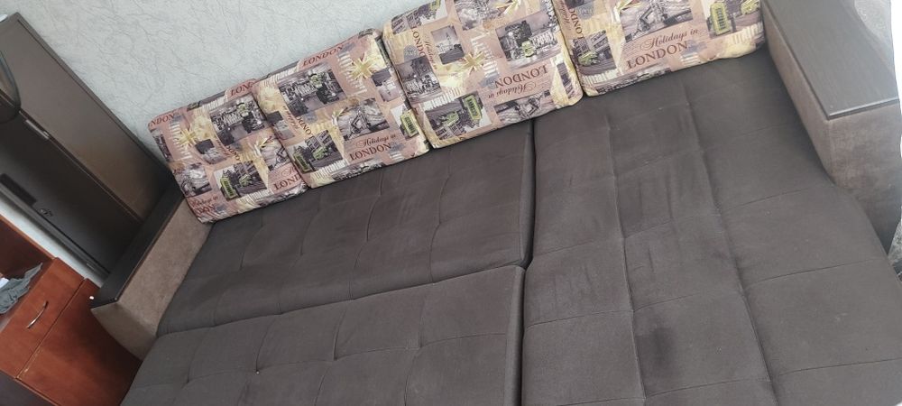 Продам диван в хорошем состоянии