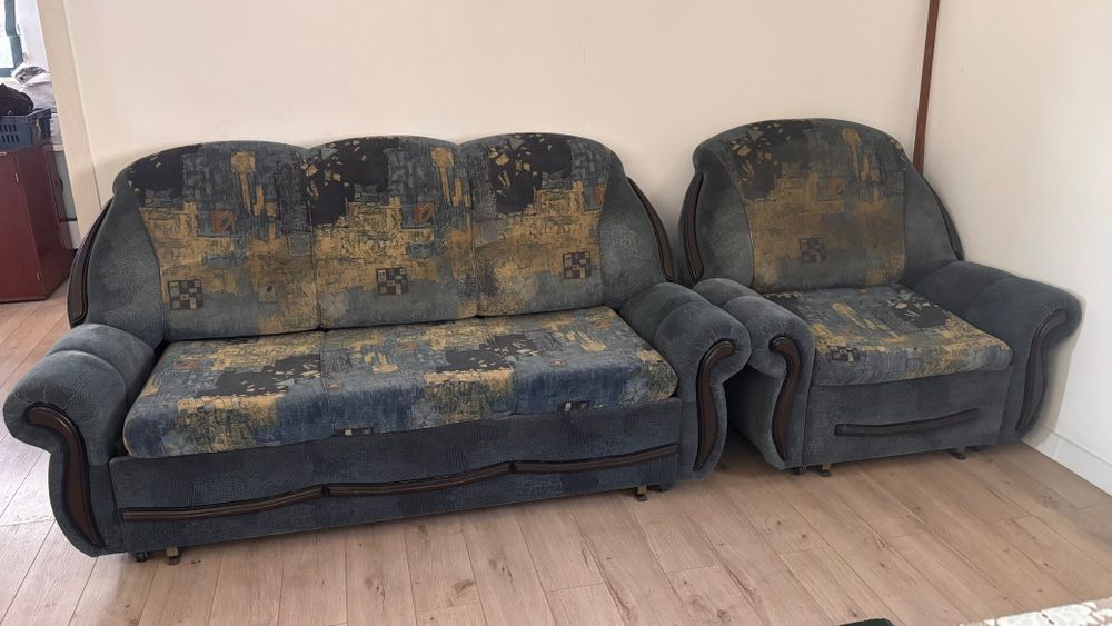 Продам мягкий уголок б/у